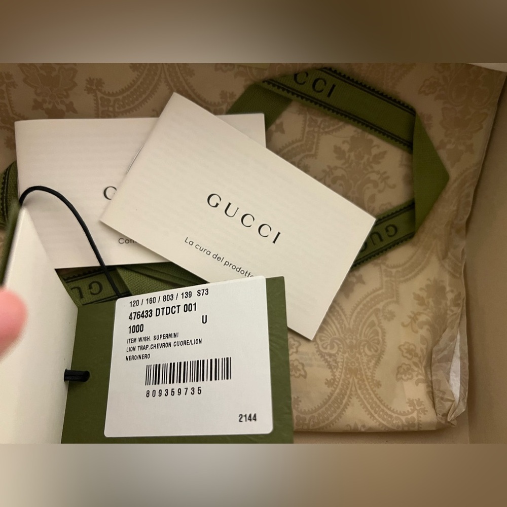 Gucci Marmont Super Mini Crossbody - last price - Picture 12 of 16